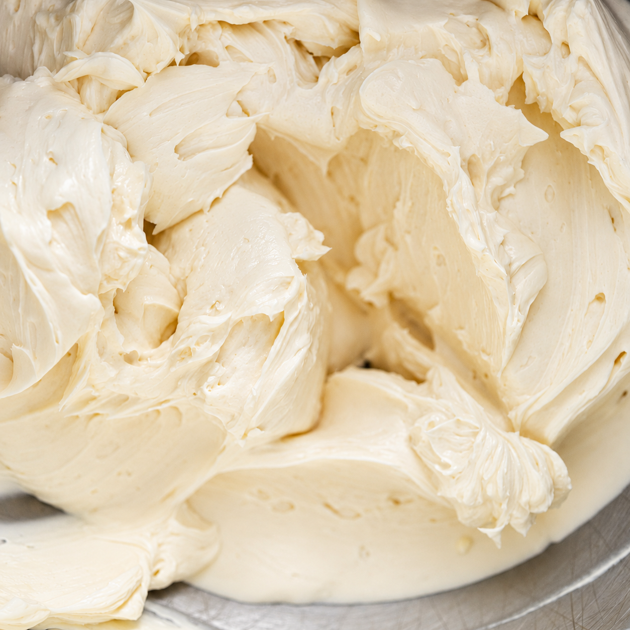 Frosting de crema y chocolate blanco